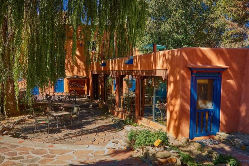 Adobe & Pines Inn - Bed And Breakfast