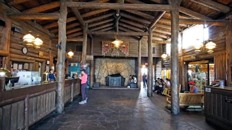 Bright Angel Lodge