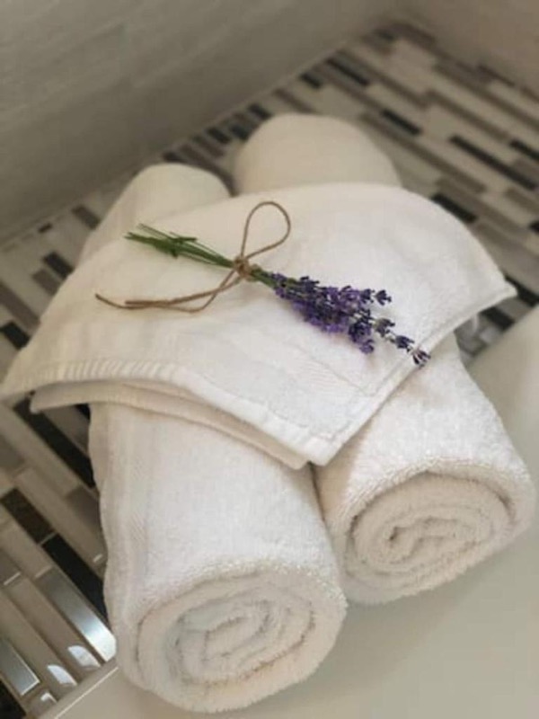 Flagstone Boutique Inn & Suites