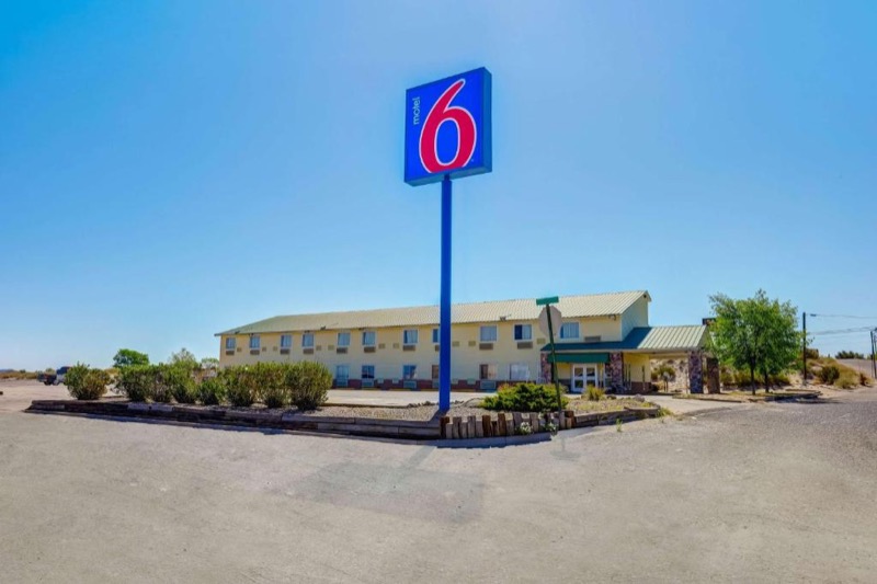 Motel 6